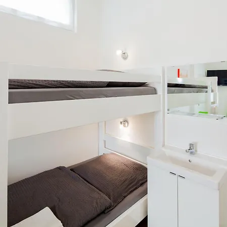 Apartament Secondhome Stuttgart - Very Near Historic Centre At Blumenstr 58 In - W2 Esslingen am Neckar