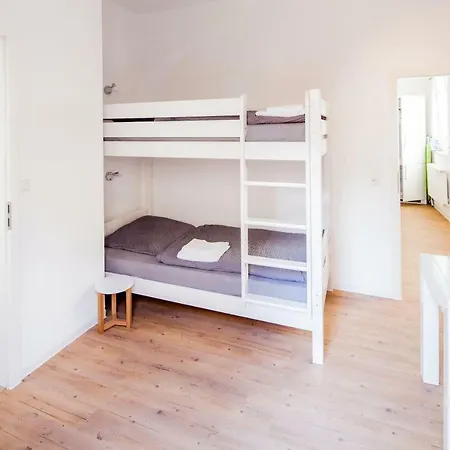 Secondhome Stuttgart - Very Near Historic Centre At Blumenstr 58 In - W2 埃斯林根