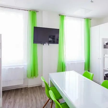 Secondhome Stuttgart - Very Near Historic Centre At Blumenstr 58 In - W2 Apartament Esslingen am Neckar