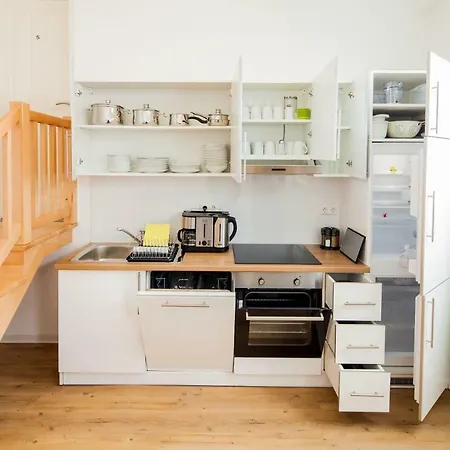 Secondhome Stuttgart - Very Near Historic Centre At Blumenstr 58 In - W2 Esslingen am Neckar