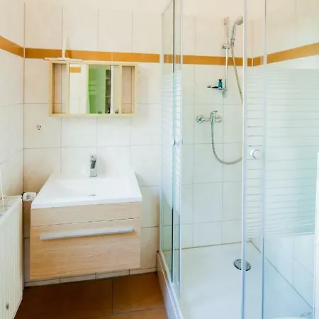 Apartament Secondhome Stuttgart - Very Near Historic Centre At Blumenstr 58 In - W2 Esslingen am Neckar