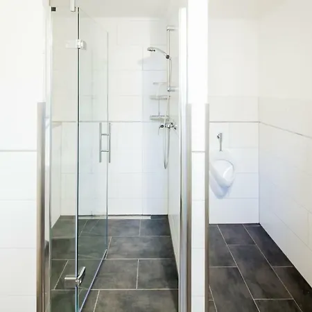 Secondhome Stuttgart - Very Near Historic Centre At Blumenstr 58 In - W2 * Esslingen am Neckar