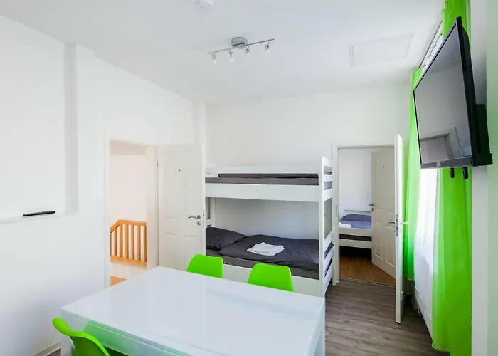 Apartamento Secondhome Stuttgart - Very Near Historic Centre At Blumenstr 58 In - W2 Esslingen am Neckar