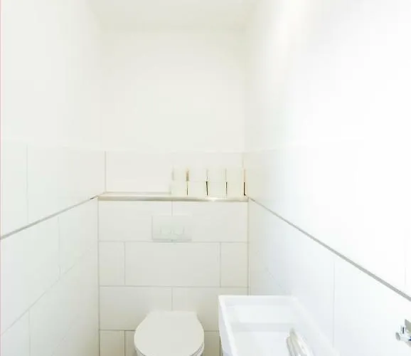 Secondhome Stuttgart - Very Near Historic Centre At Blumenstr 58 In - W2 *