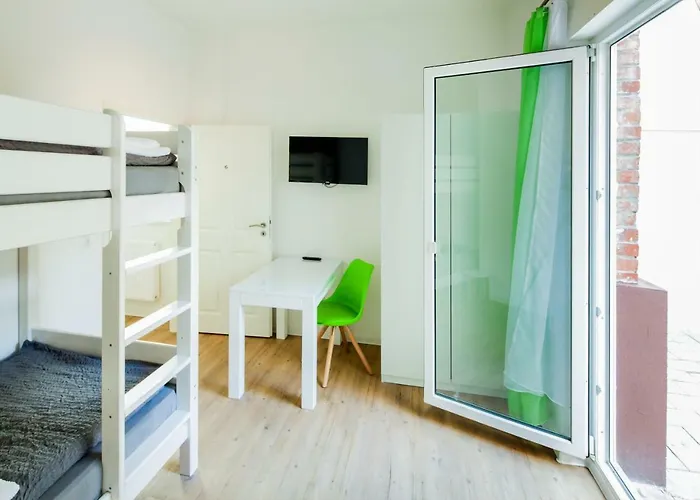 Secondhome Stuttgart - Very Near Historic Centre At Blumenstr 58 In - W2 Esslingen am Neckar